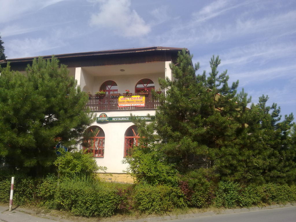 Studanka Hotel Orlová Exterior photo
